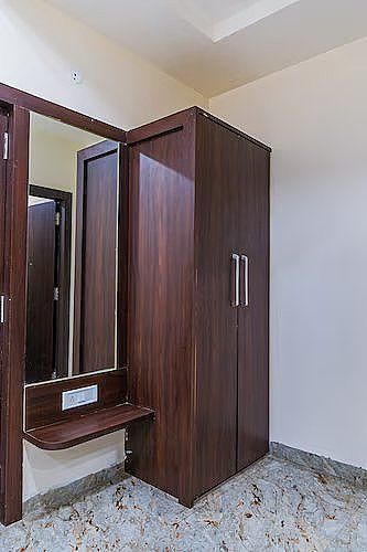  Kahna Shree by Cosmos Greens Standard Room 4