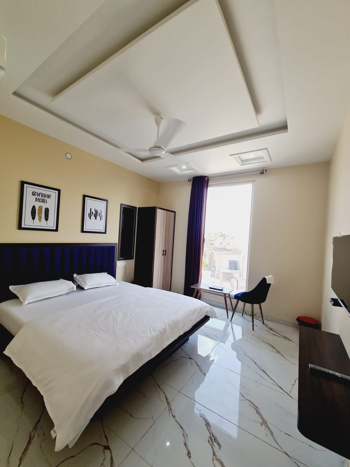 Hotel Kaanjee Super Deluxe  2