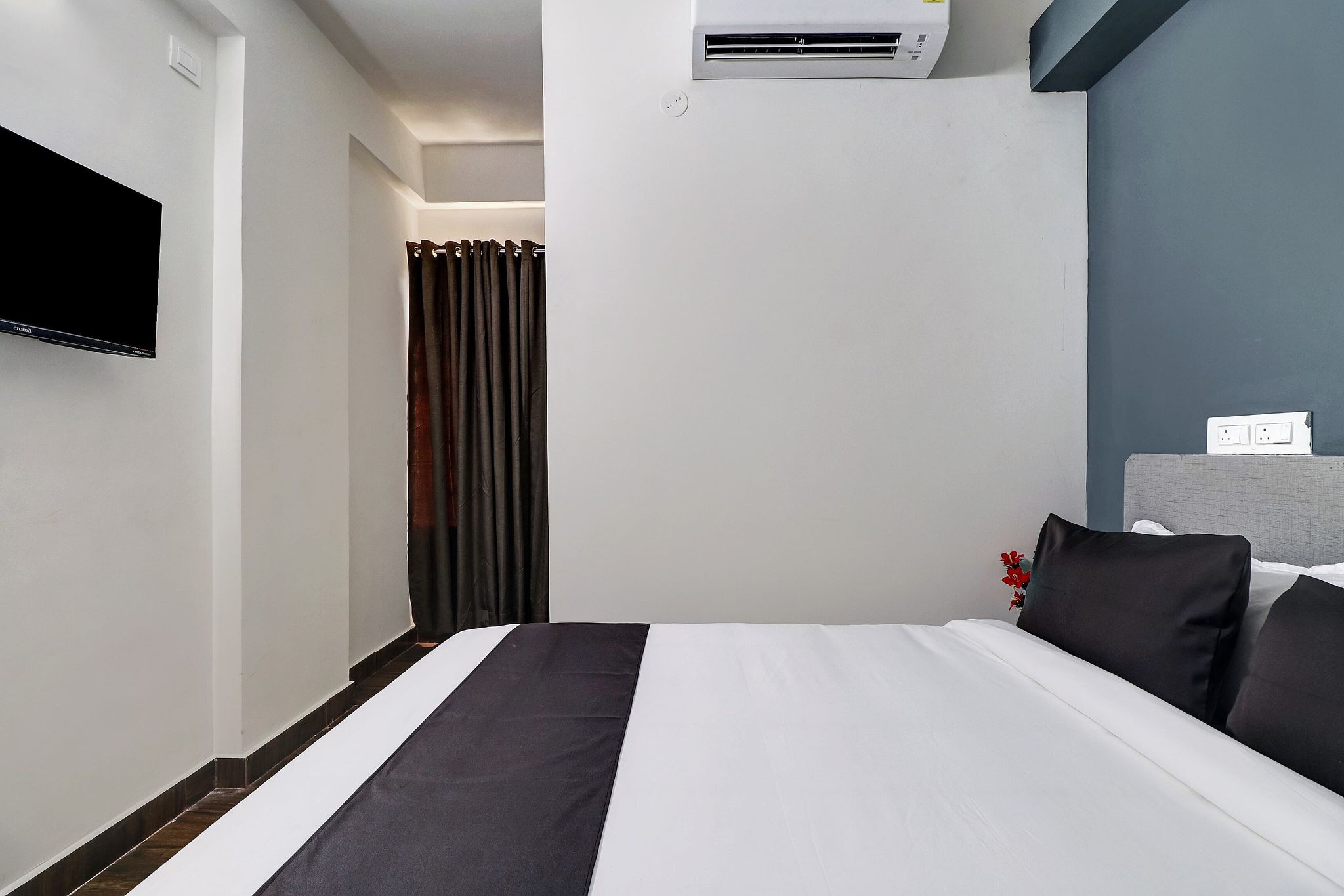 Super Townhouse Ecity Inn Classic 8