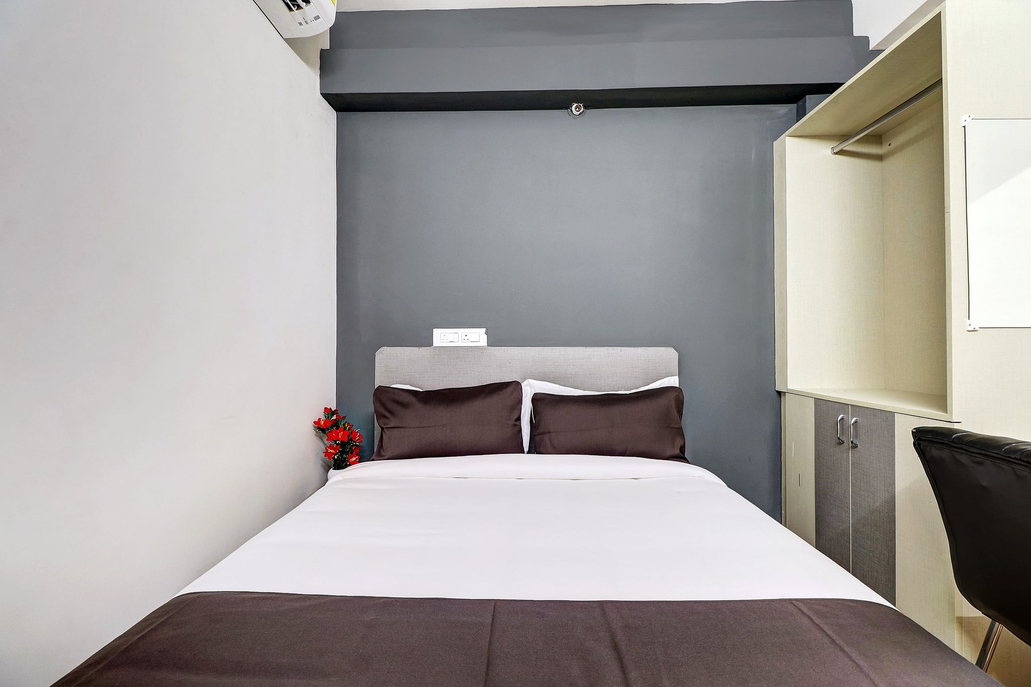 Super Townhouse Ecity Inn Classic 10