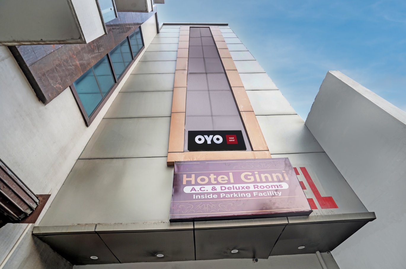 Hotel O Ginni