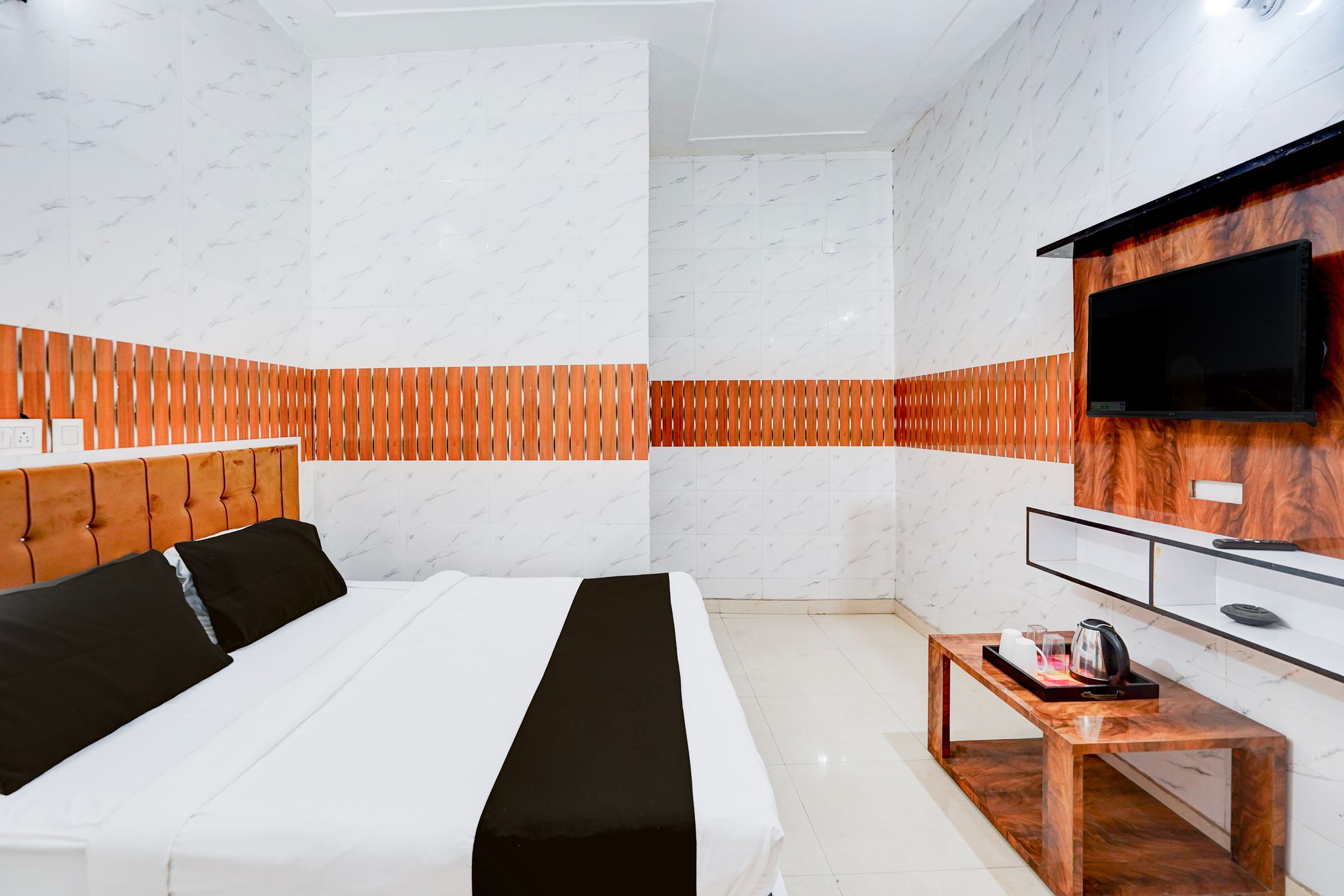 Hotel O Rahul Vihar Ghaziabad Classic 9