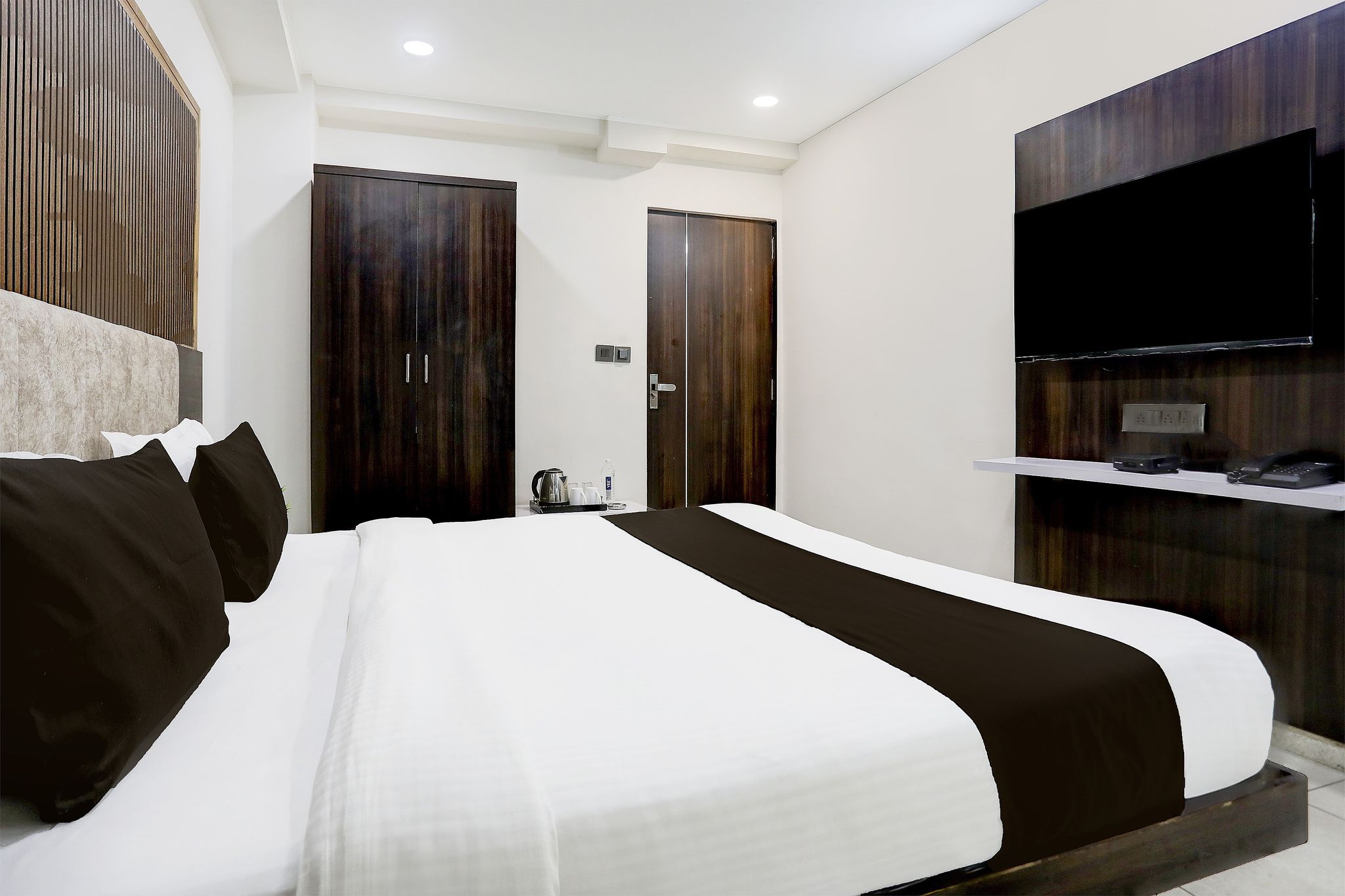 Super Hotel O Nana Chiloda Near Airport Formerly Green Valley Classic 3