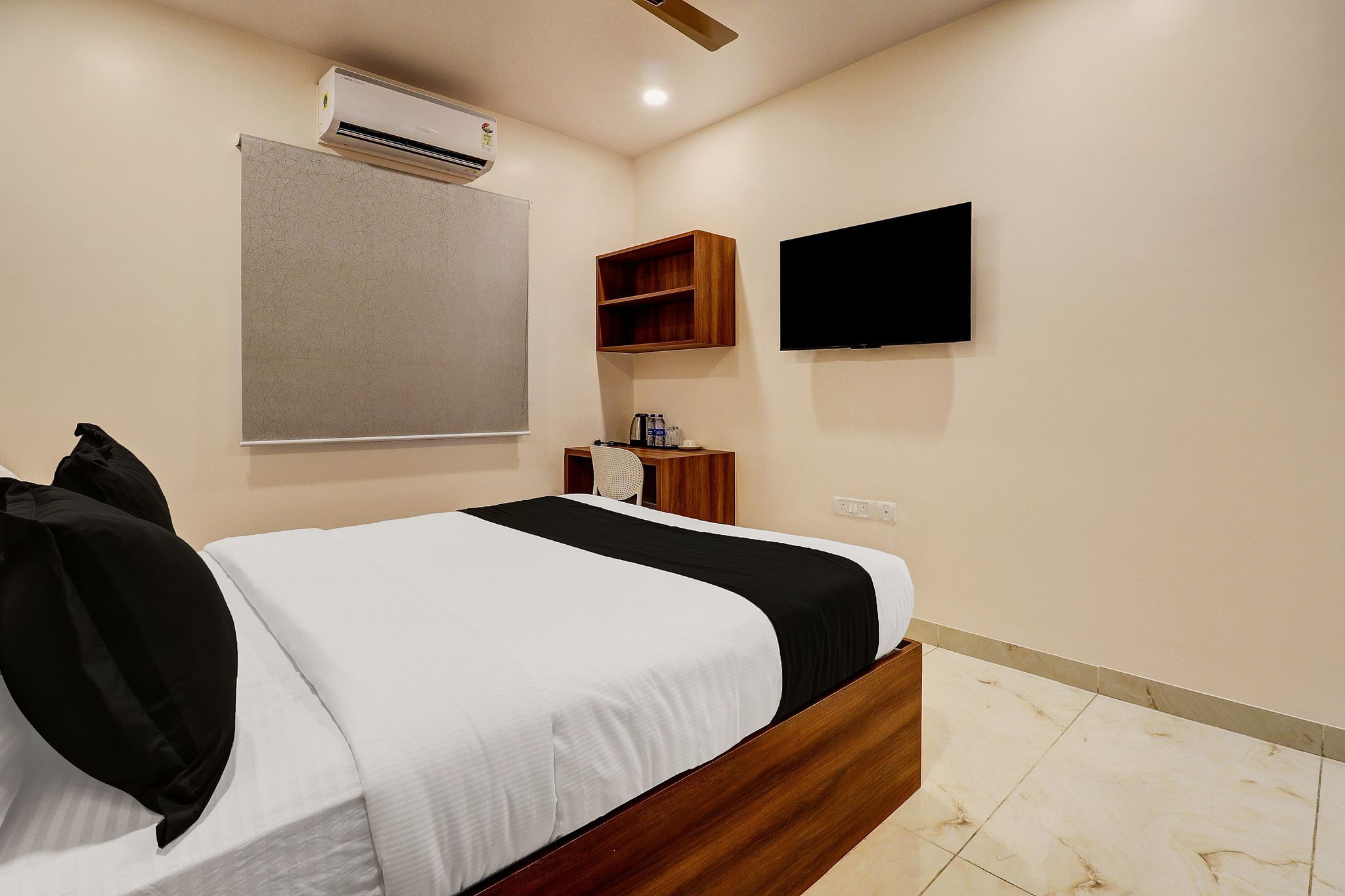Super Townhouse Arekere Near Mithai Mahal Classic 13