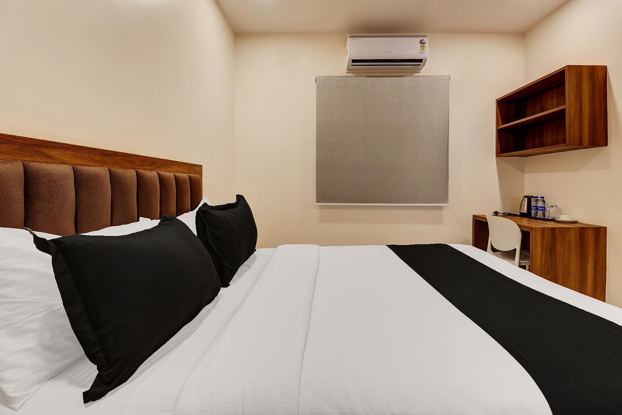 Super Townhouse Arekere Near Mithai Mahal Classic 14