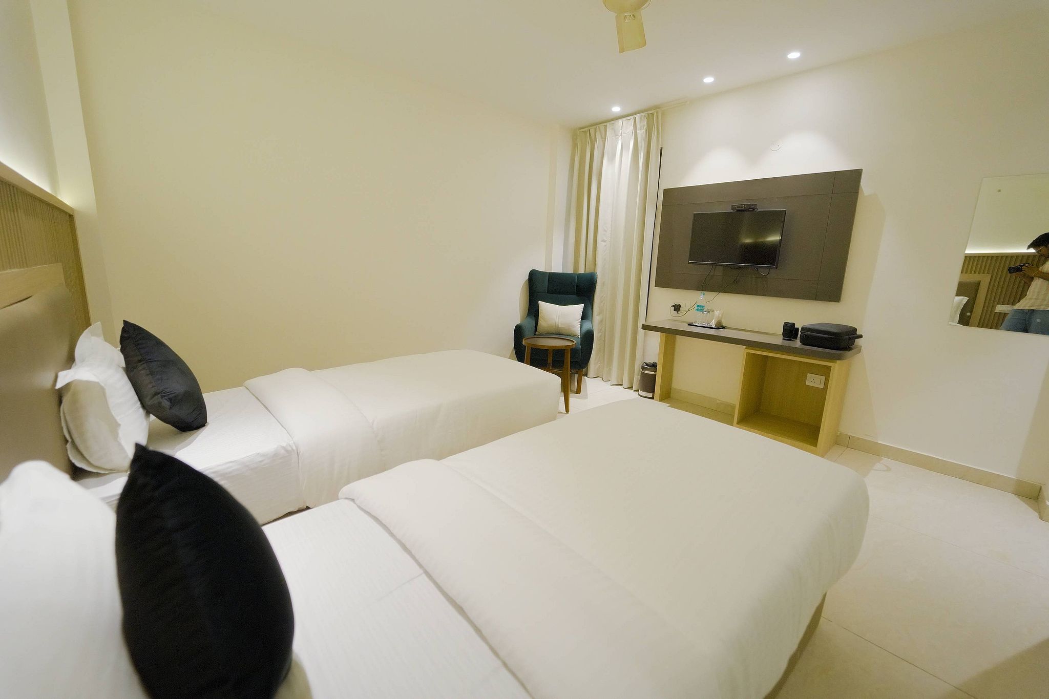 Hotel Pride inn Zirakpur Executive Room 2