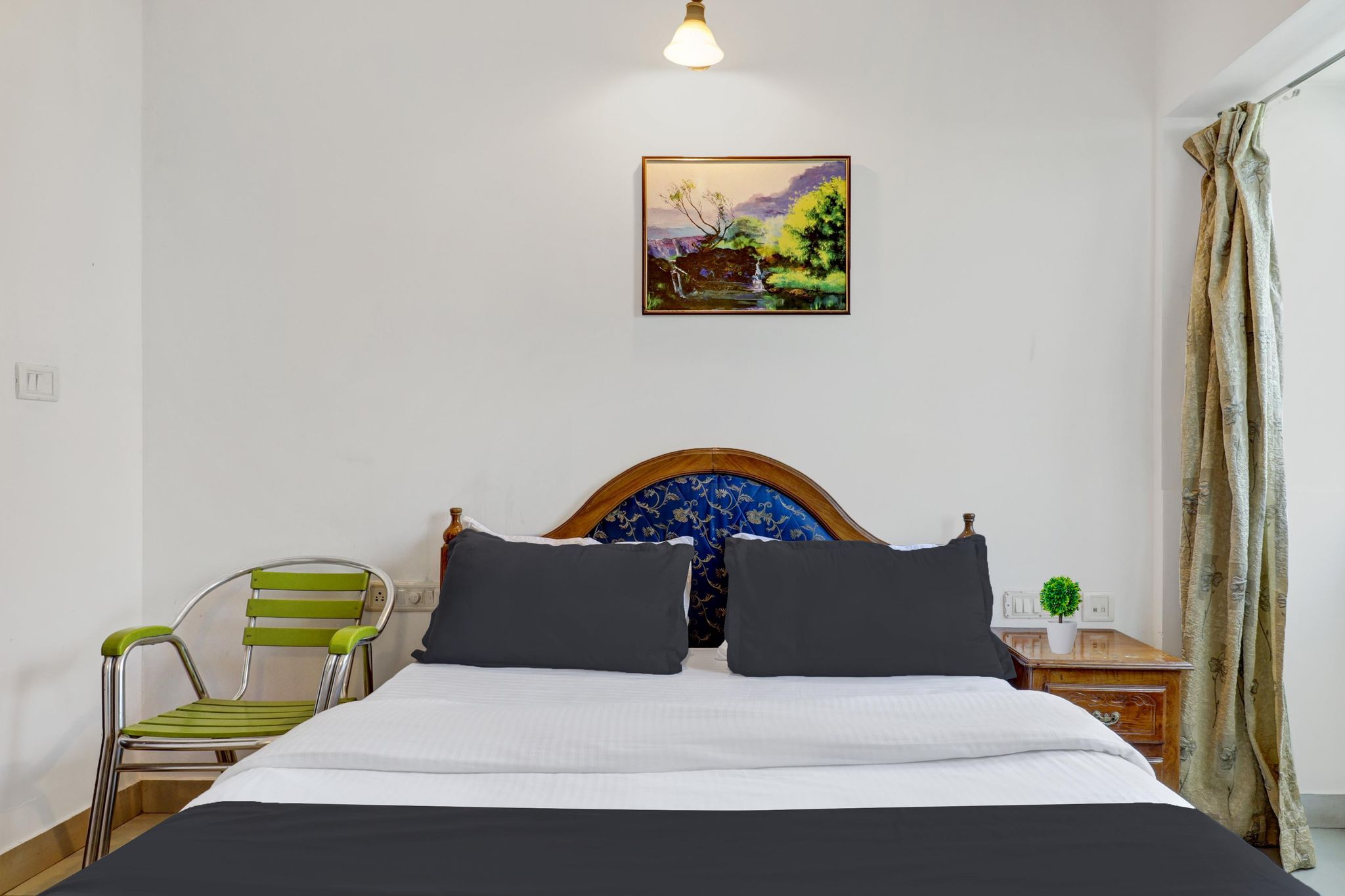 Super Collection O M G Road Classic Room 6