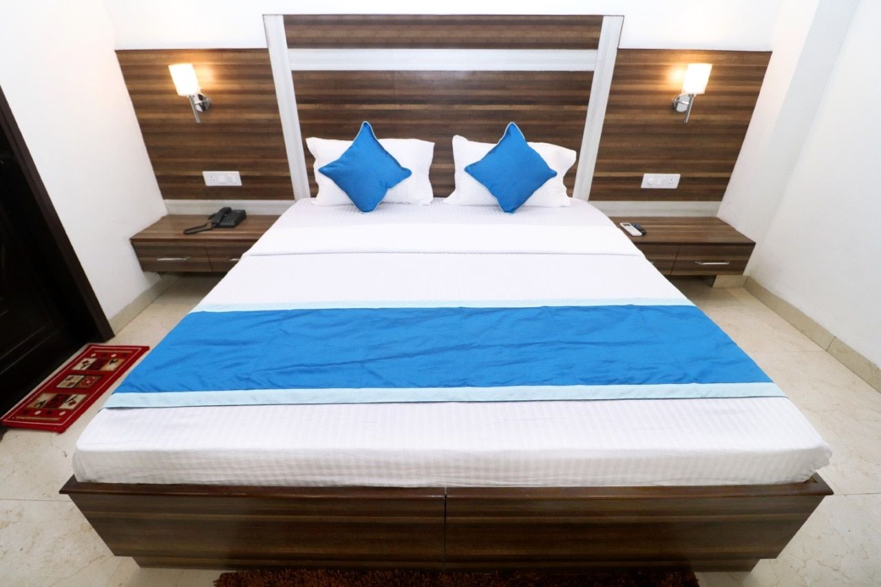 Hotel Elite Deluxe rooms 4