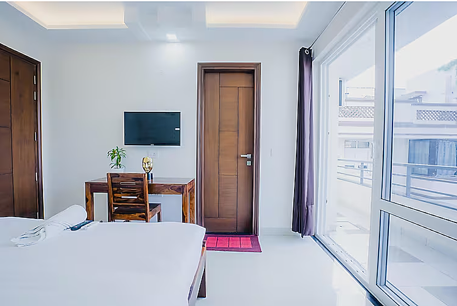 Lime tree hotel golf course extension 2731 Deluxe Balcony Room 4