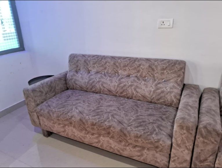 R K Lawn