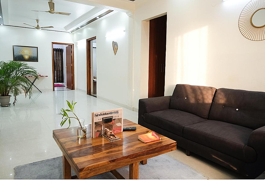 Lime Tree 3BHK Serviced Apartments, DLF Phase - 5 Gurgaon 3 BHK Apartment 6