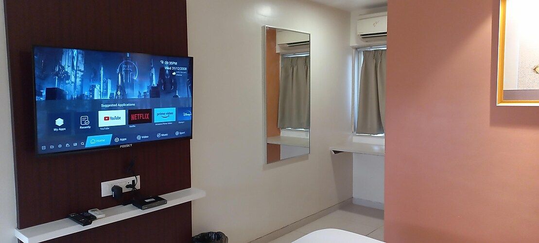 Haldi Hotel Standard AC Room 4