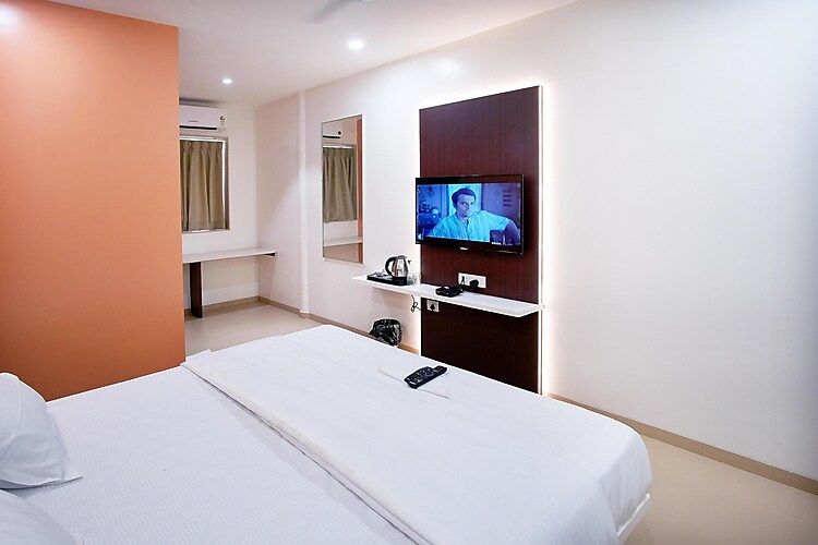 Haldi Hotel Standard AC Room 2