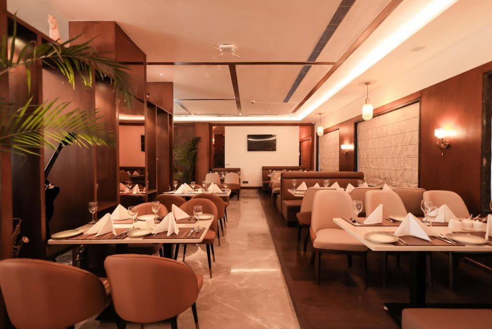 Food & Dining