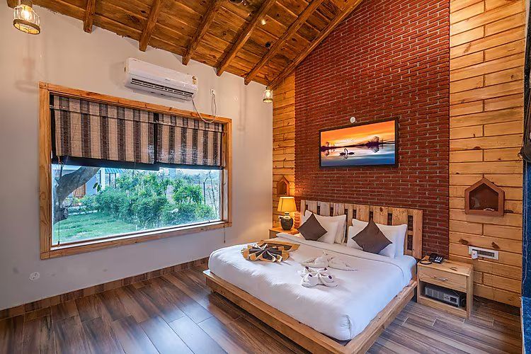 Villa With Plunge Pool