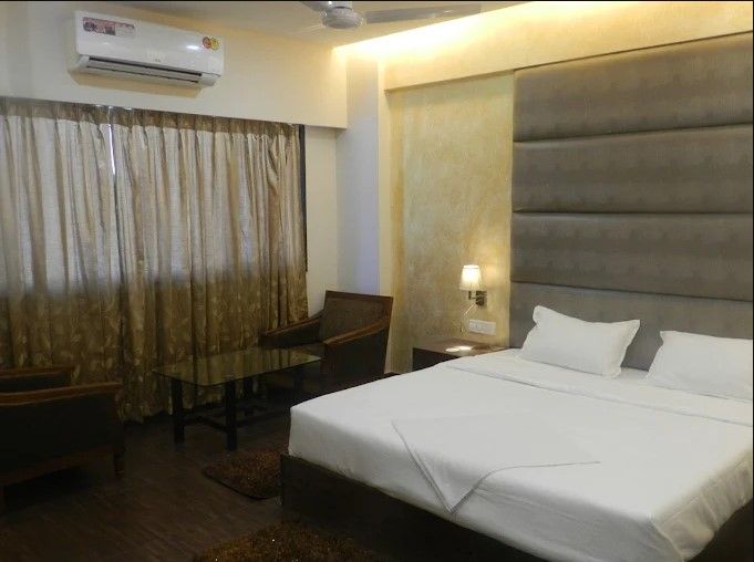 INACTIVE -Elite Room