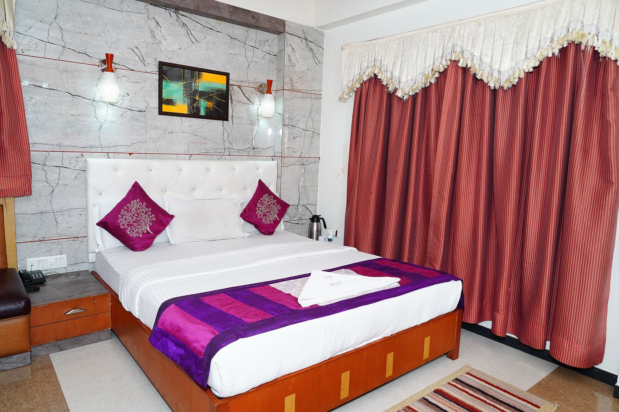 Marshall The Hotel, Ahmedabad Deluxe Room 4