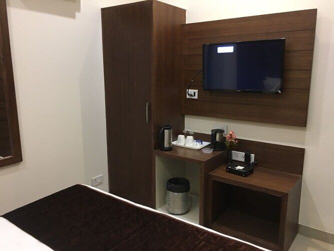 Hotel Bahl Regency Corporate Room 2