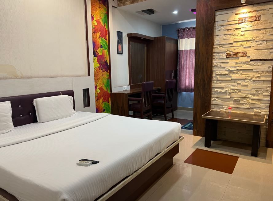 Vaishali comforts Standard Non AC Room 6