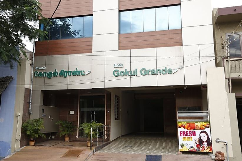  Hotel Gokul Grande