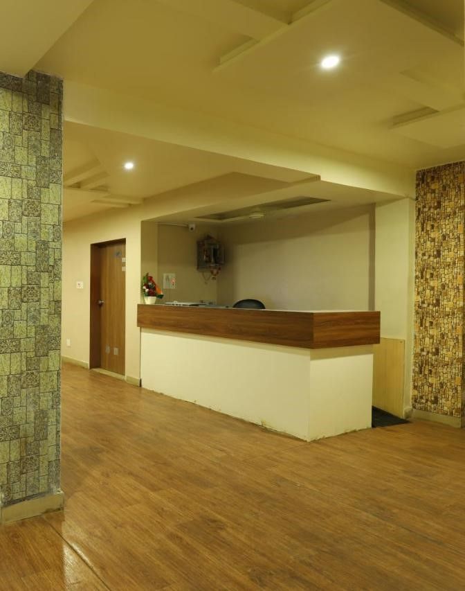 Hotel Loyal Residency