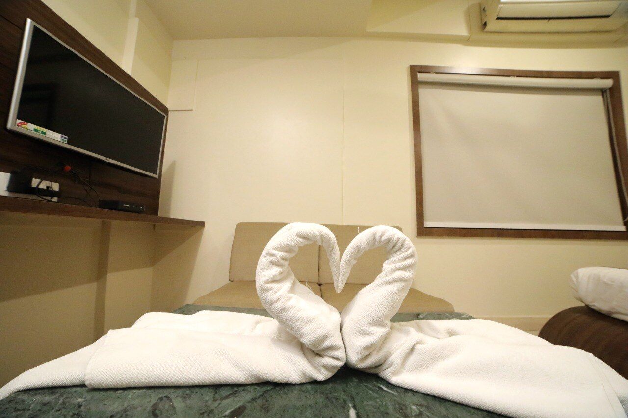 Hotel Pine Tree Deluxe Room 2