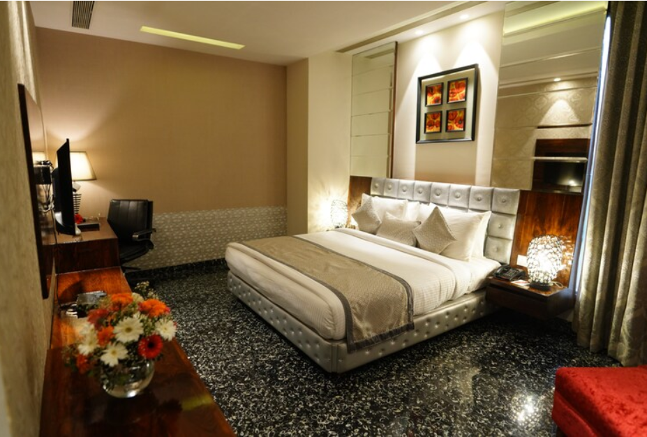 Vivaan Hotel & Resorts, Karnal Executive Room 5