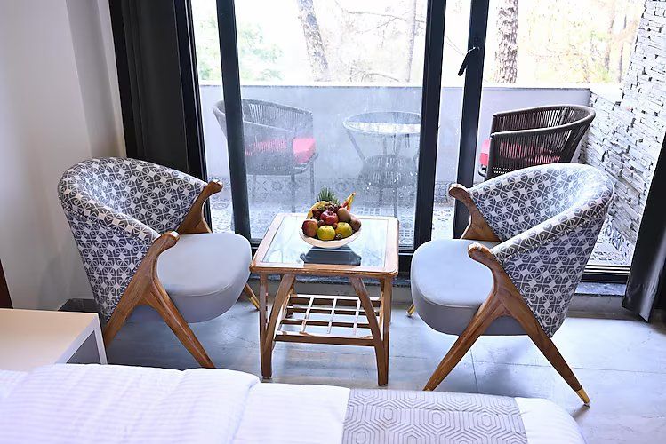 Deluxe Room with Courtyard