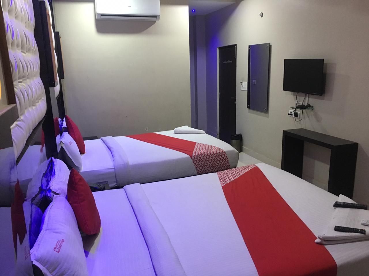 Executive Four Bed AC