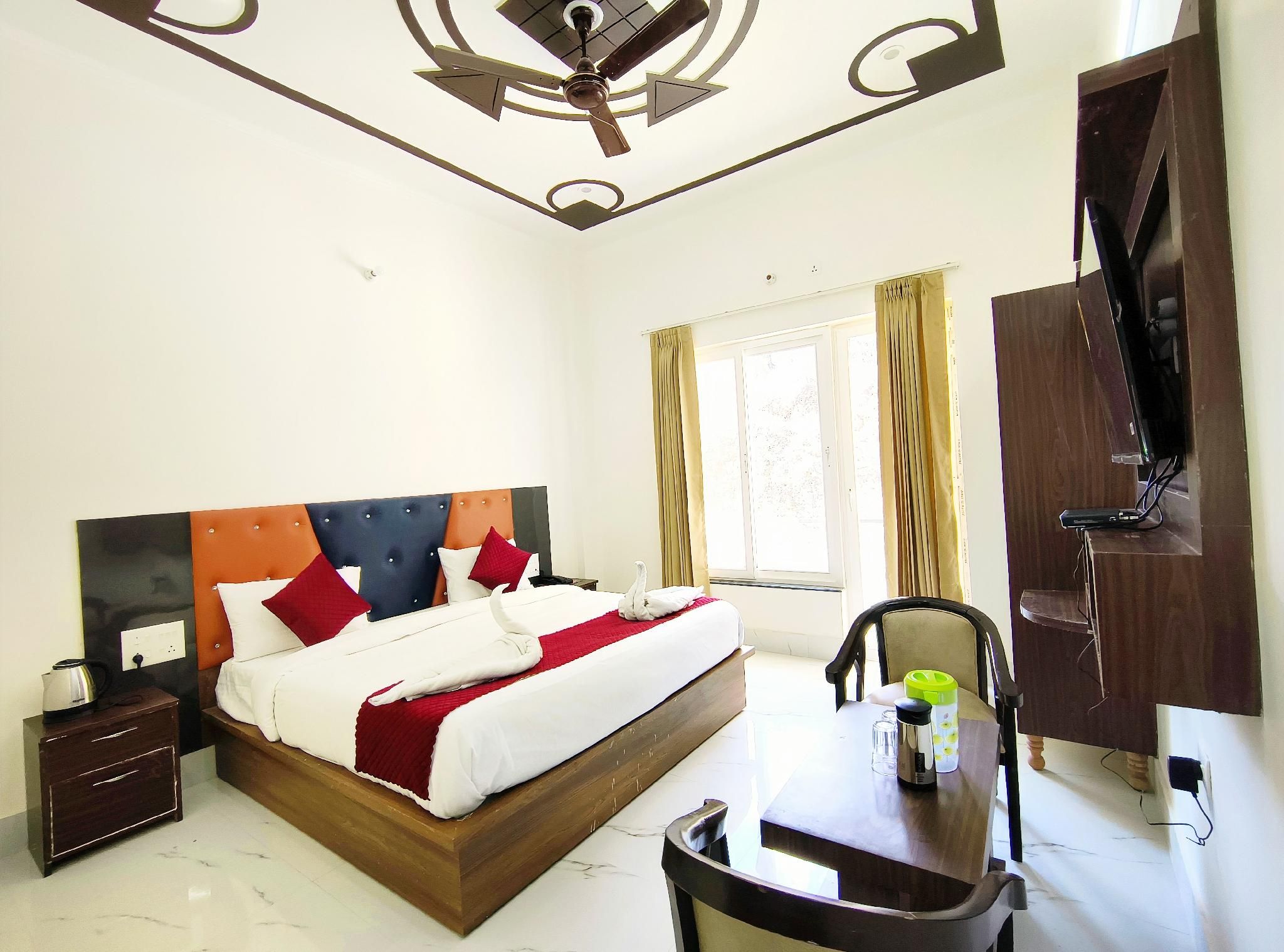 Deluxe Non AC Room