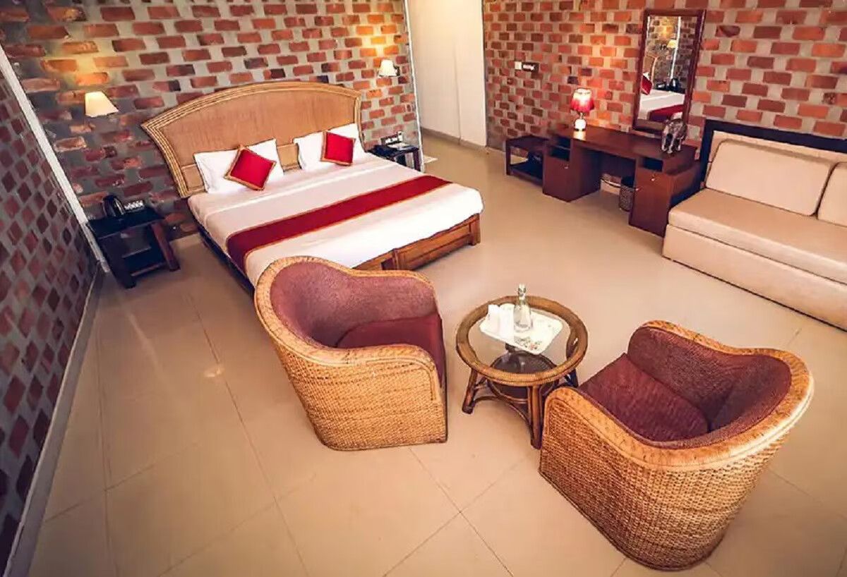 Sagara Beach Resort Standard AC Room-Non Sea View 4