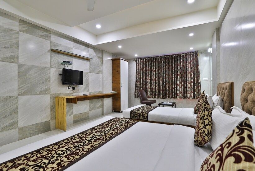 Hotel Stay Inn Deluxe Room 5