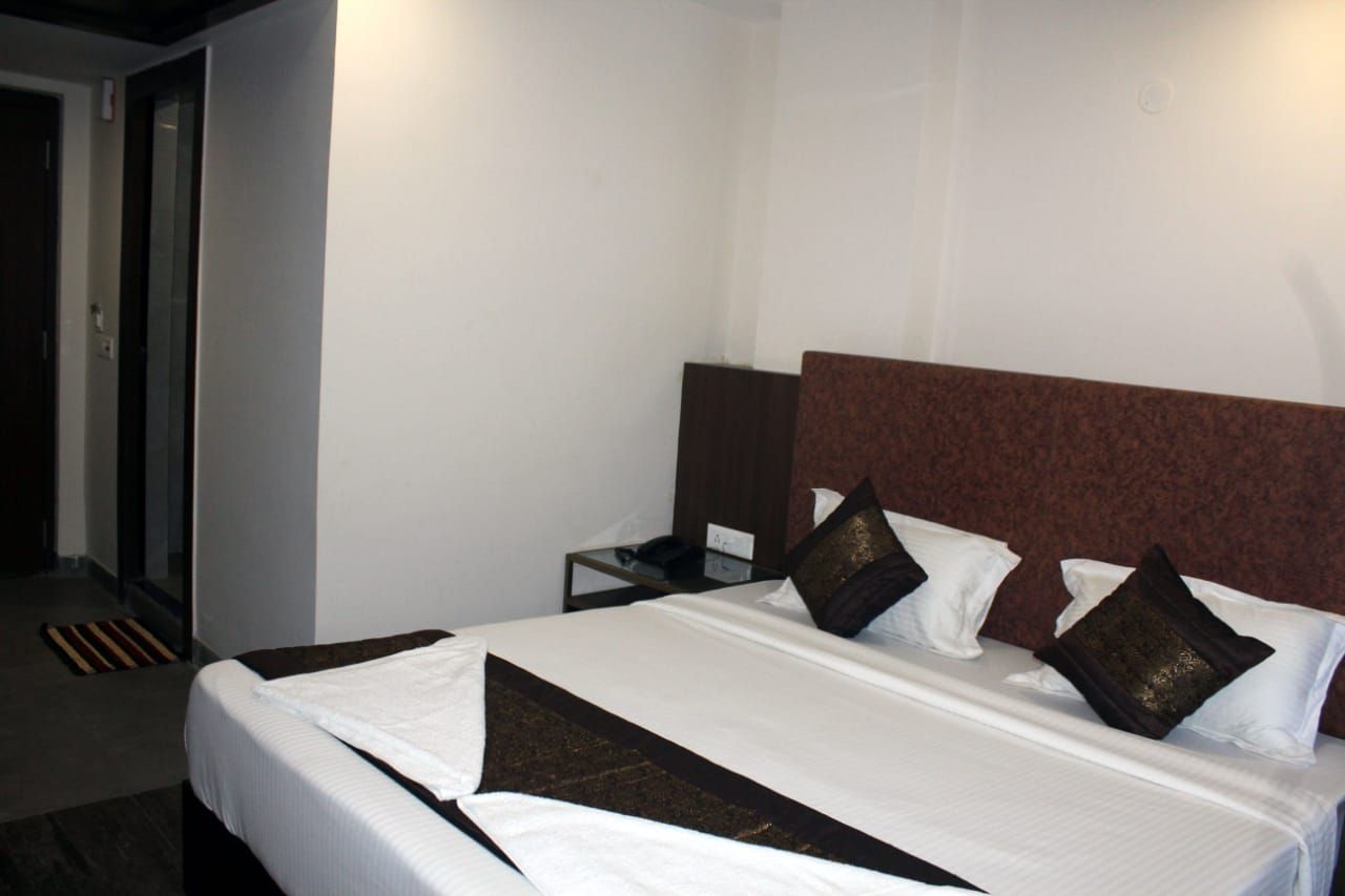 Inter-Connected Room