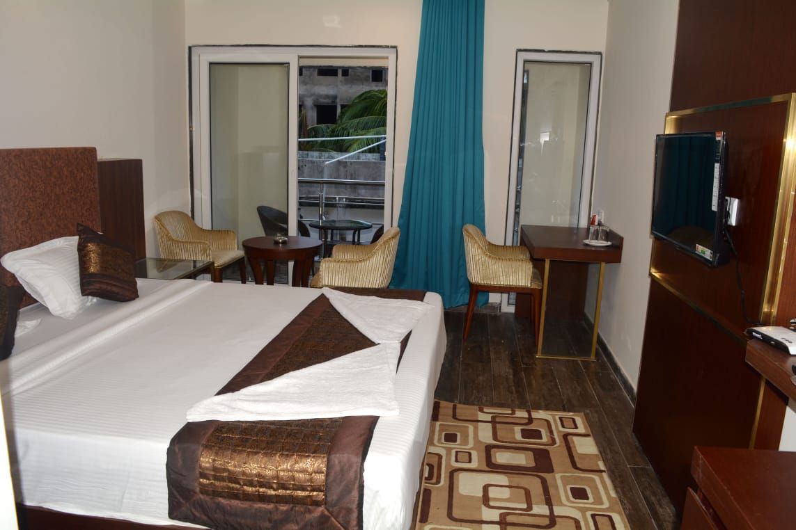 Inter-Connected Room