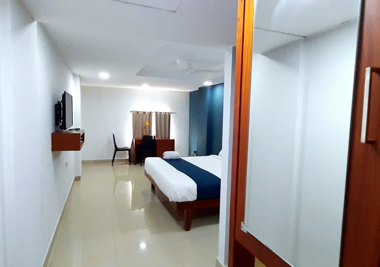 The Reach Hotel Standard Room