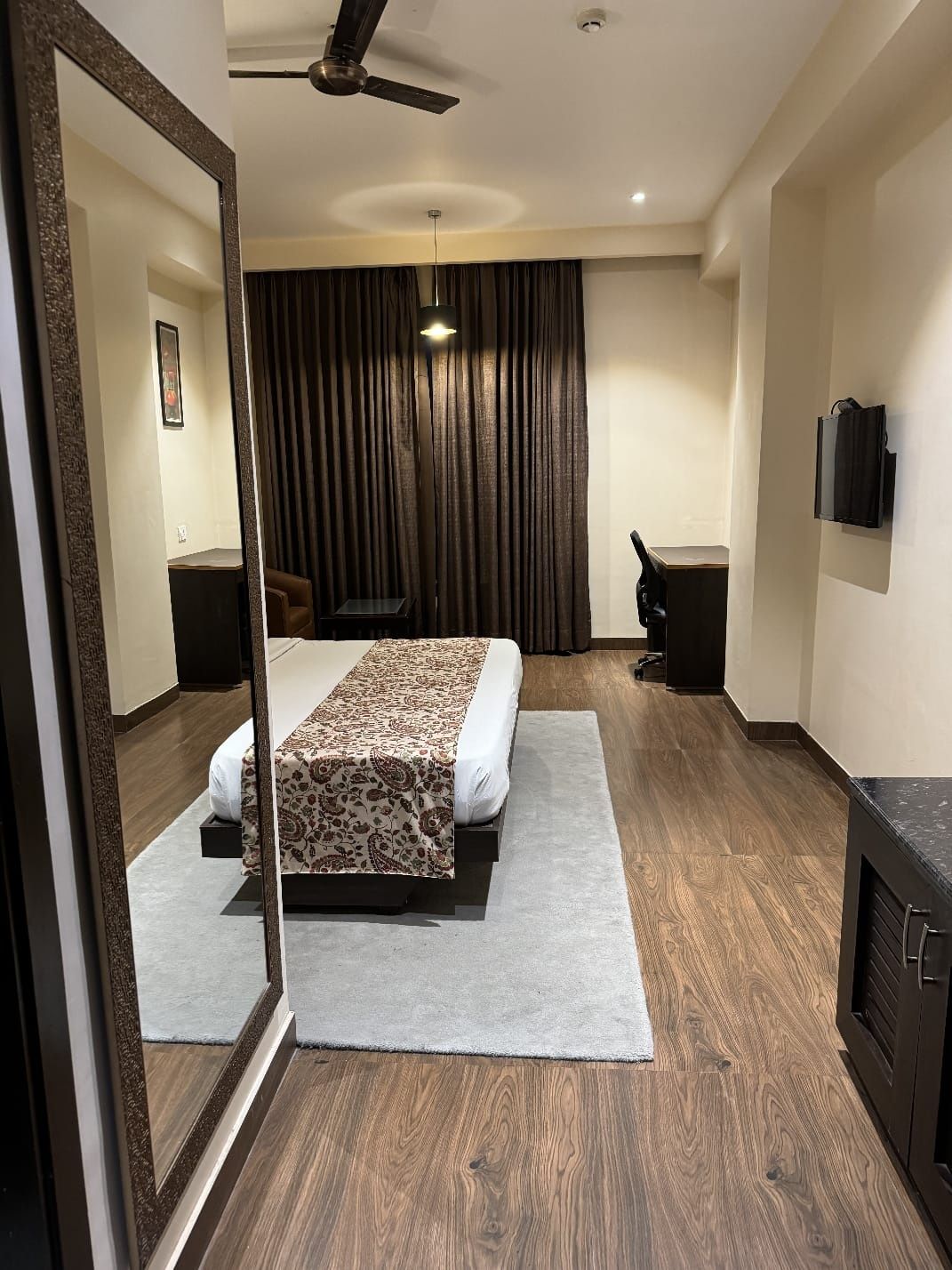 Chinmay Resort Executive Room