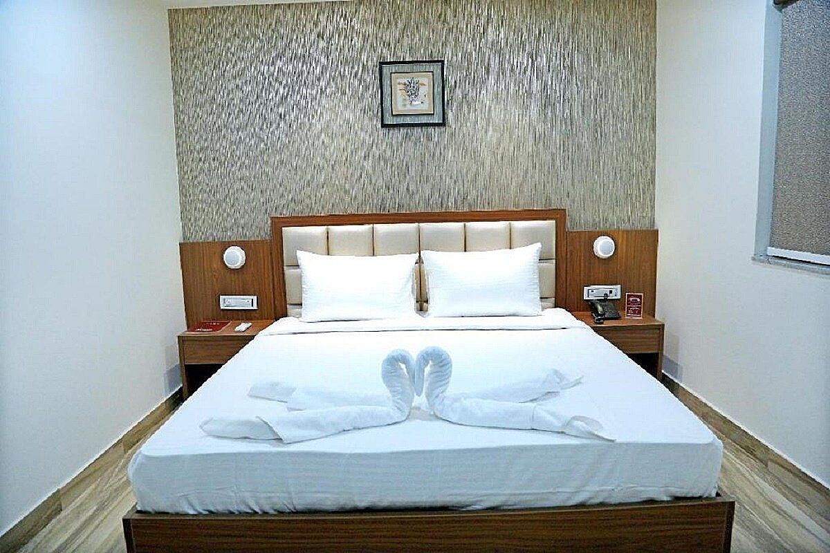 HOTEL SHUBHAM CELEBRATIONS - KOMPALLY Deluxe AC Rooms