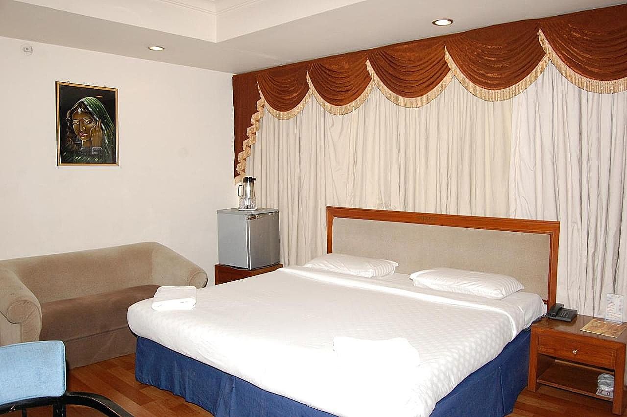HOTEL SITARA PARADISE - AMEERPET  Standard A/C Room 3
