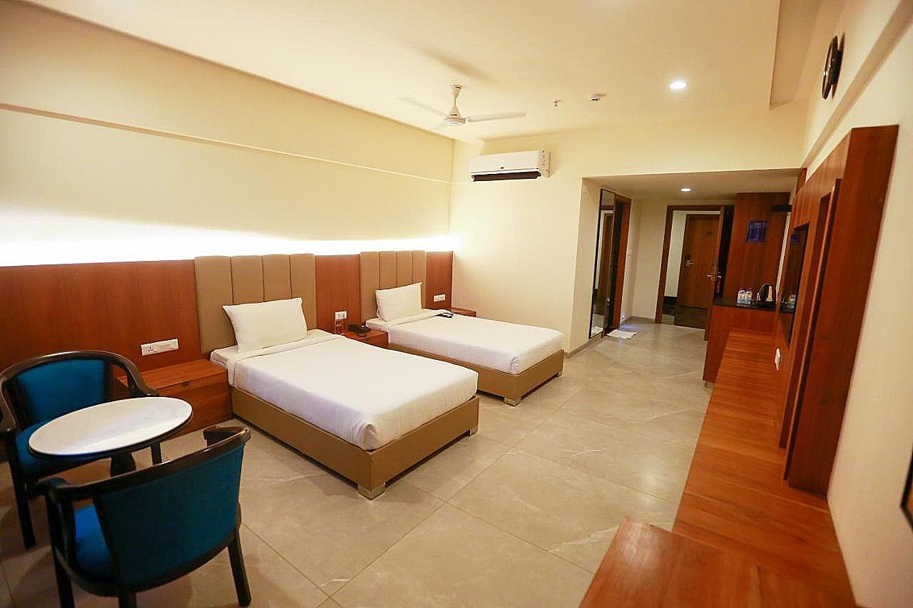 HOTEL SHUBHAM PALACE - NARSINGHI Executive Room 2