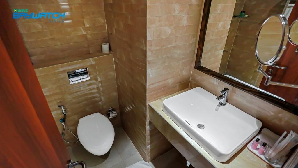 One Bedroom Suite (Twin Bed) with Lake view