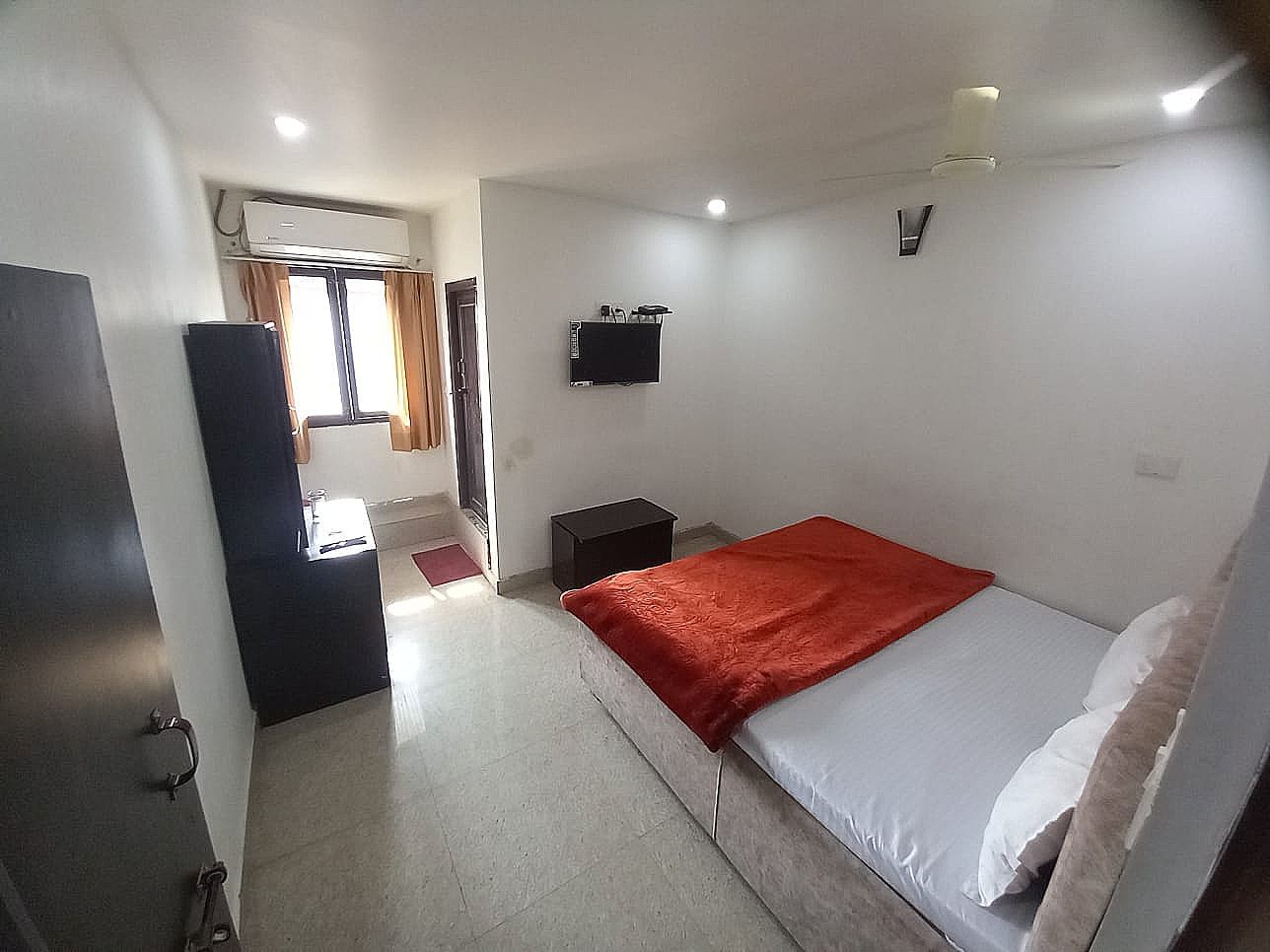 Deluxe Ac Room, Free High Speed Wifi