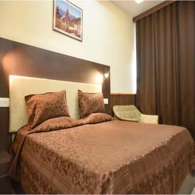 Munish Resorts Deluxe Non Ac Room 3
