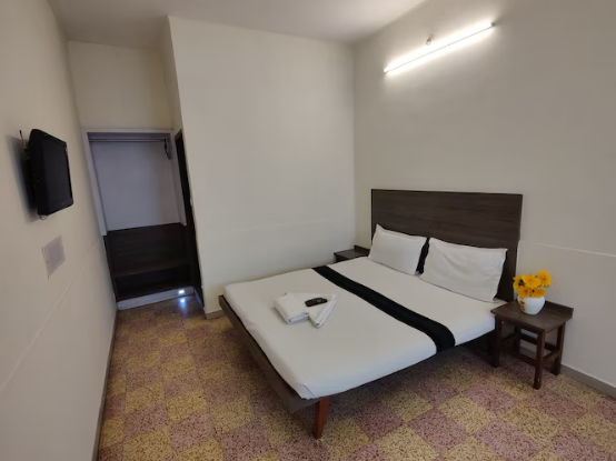 Hotel Rajmahal Standard Room Non Ac