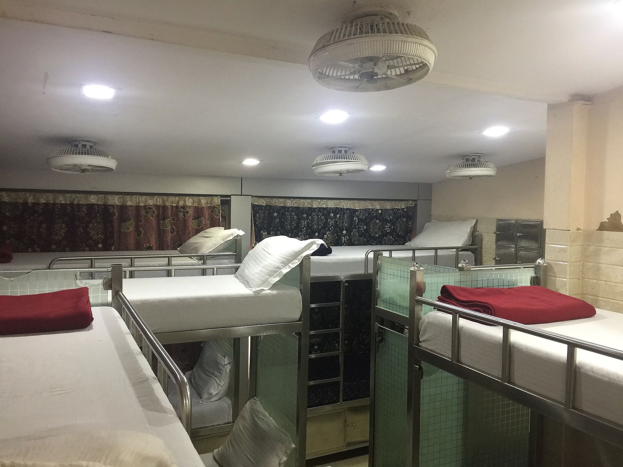 A1 REST HOUSE