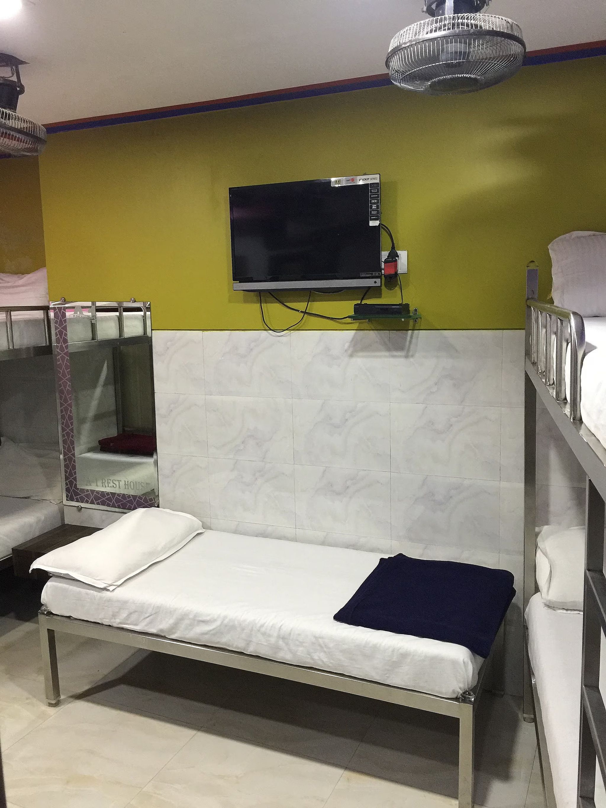 A1 REST HOUSE