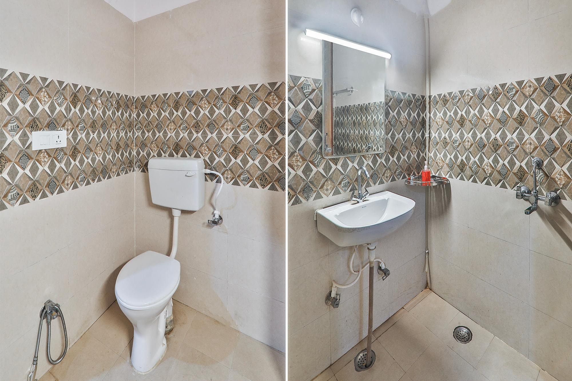 FabHotel Lucknow Inn Deluxe Room 5