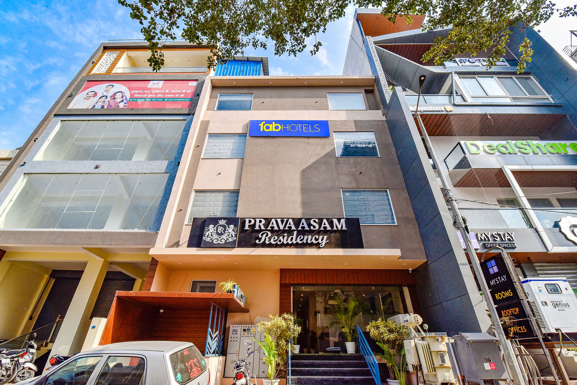FabHotel Pravaasam Residency