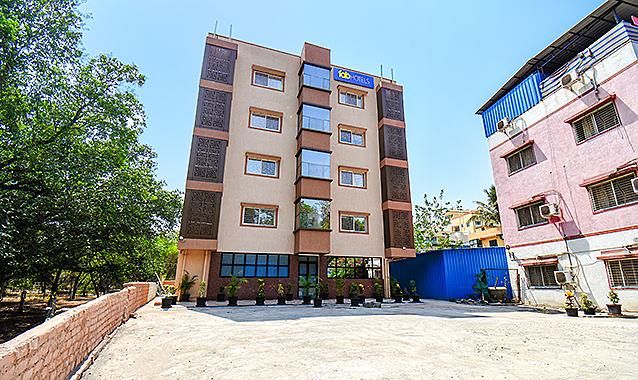 FabHotel Prime Esta Inn