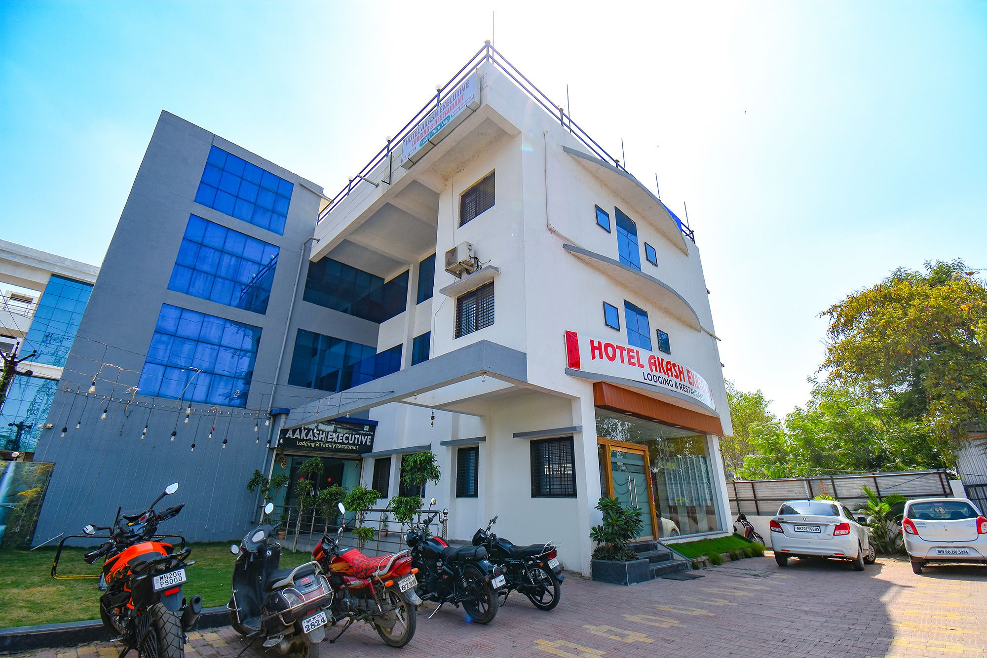 FabHotel Akash Executive