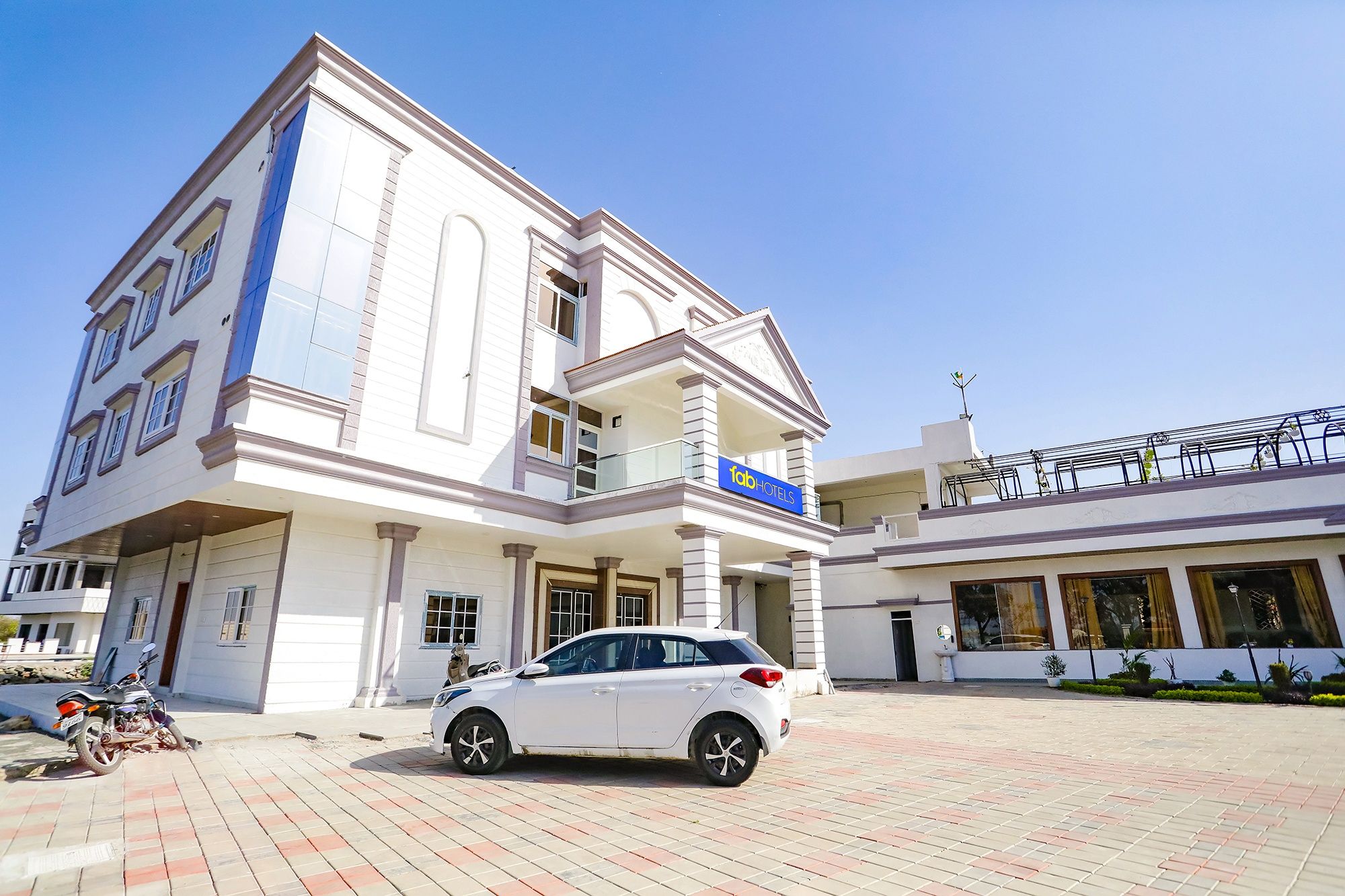 FabHotel Prime SM Resort